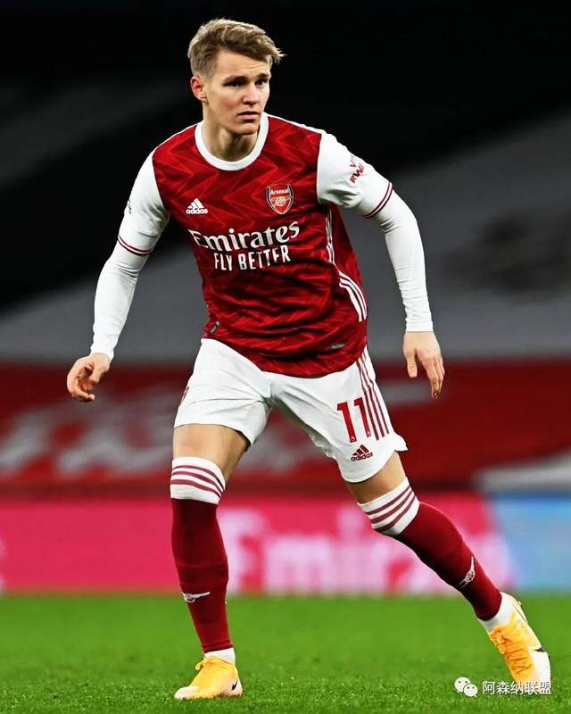 官方：德甲、德乙球场内的记分牌和屏幕将显示实际补时时间（官方确认：德甲、德乙球场记分牌与大屏将同步显示实际补时时间）