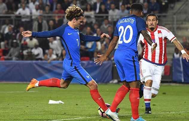 替补球员首秀即得分，成为焦点