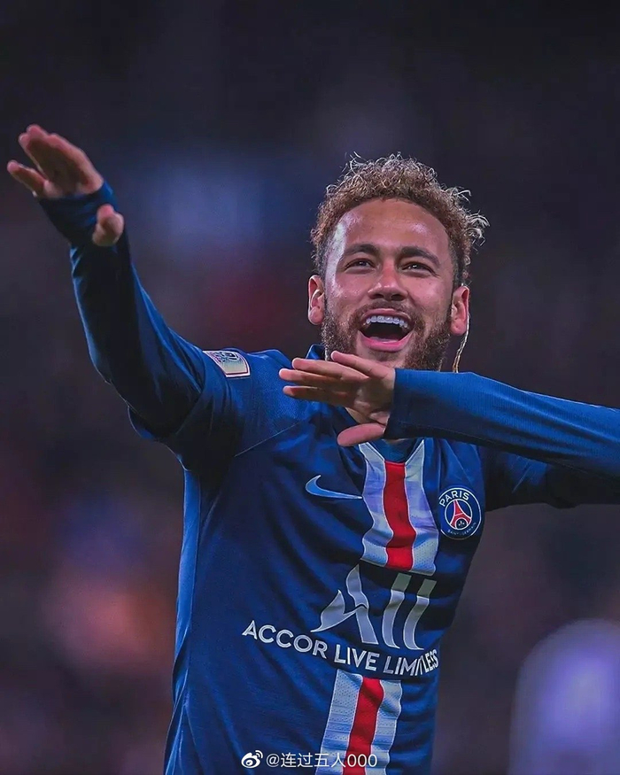 维拉蒂：不排除明年去意甲首次效力，我会在年底看看情况