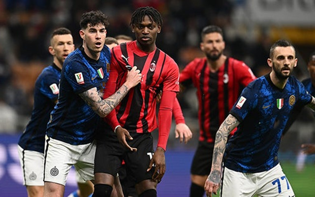 皇马又贡献了一次防守的反面教材 有点像表演赛的踢法